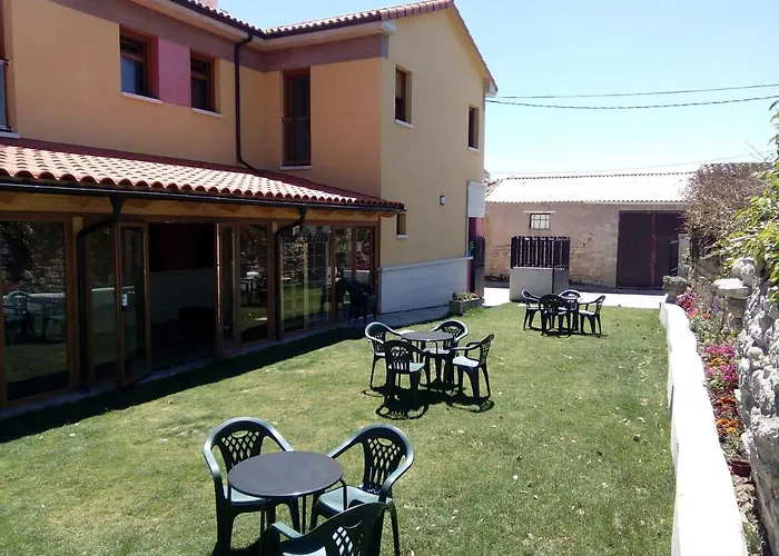 Hostel Hornillos Meeting Point